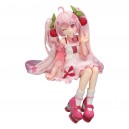 Hatsune Miku Noodle Stopper fig&uacute;rka Sakura Miku 2025 Wink Ver.